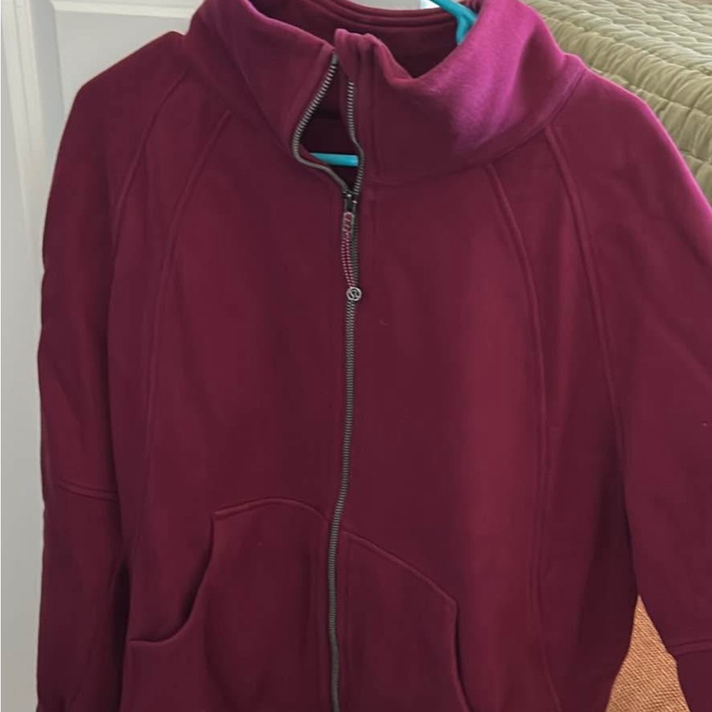Lululemon full zip long Crewneck sweatshirt